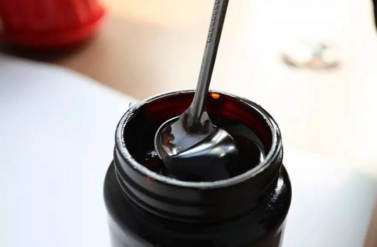 Cao thuốc Mề đay Đỗ Minh dễ uống, dễ sử dụng Cao thuốc Mề đay Đỗ Minh dễ uống, dễ sử dụng